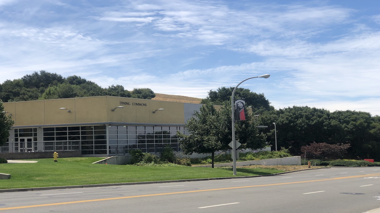 Dining Commons 